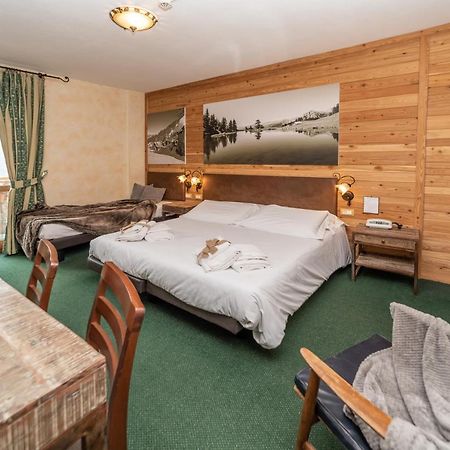 Hotel Gran Baita Саузе-д'Ульс Экстерьер фото