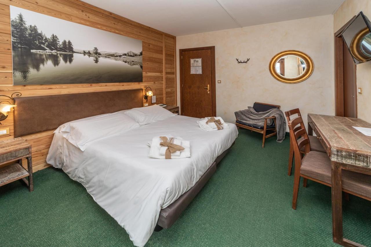 Hotel Gran Baita Саузе-д'Ульс Экстерьер фото