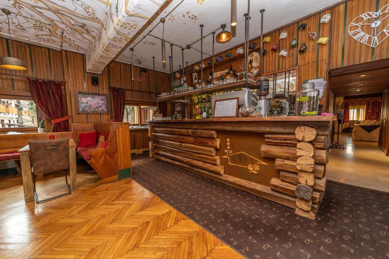 Hotel Gran Baita Саузе-д'Ульс Экстерьер фото